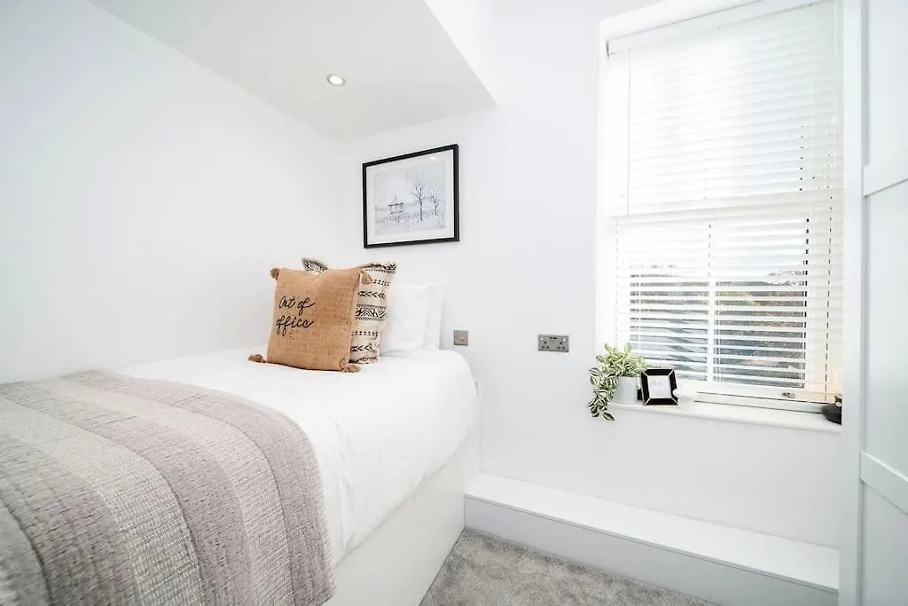 Apartament Granby Gem: Exquisite 3-Bed Flat Harrogate